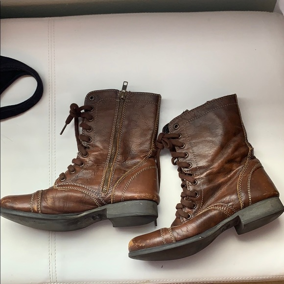 Combat boots - Picture 2 of 3